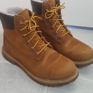 Timberland boots with fleece